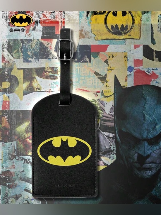 NWOT Batman Passport Book Cover & Luggage Tag - Picture 4 of 6